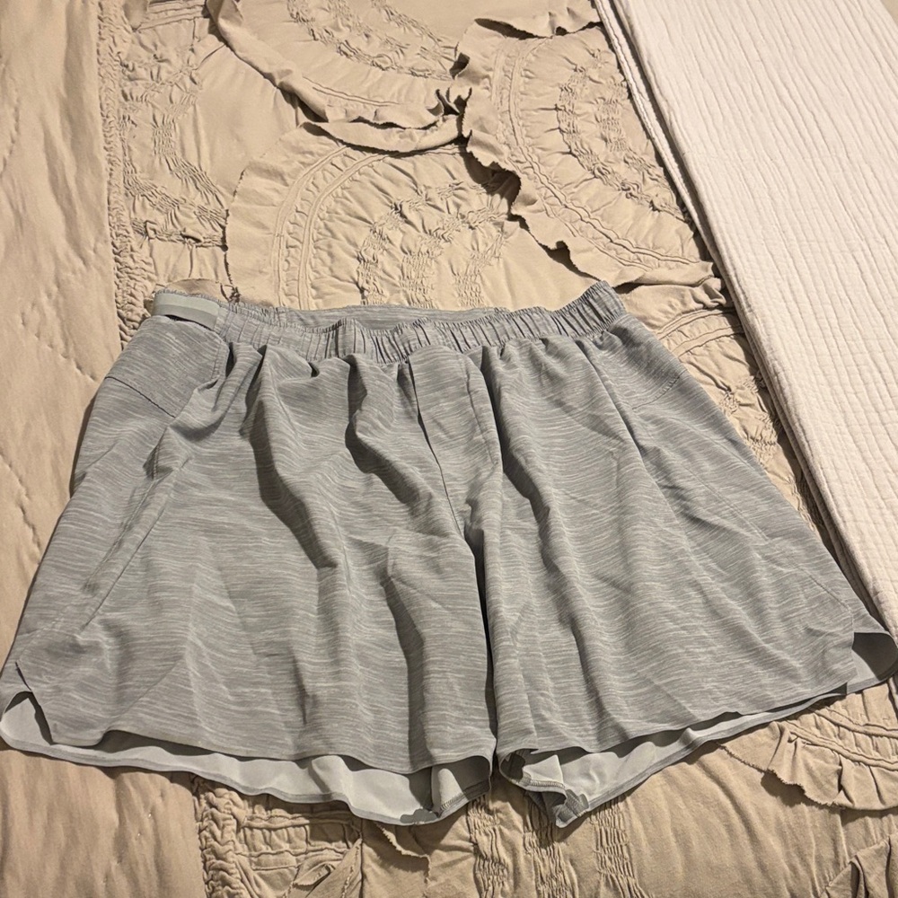 Men’s Grey Lululemon shorts, XL. Great condition, barely worn.
